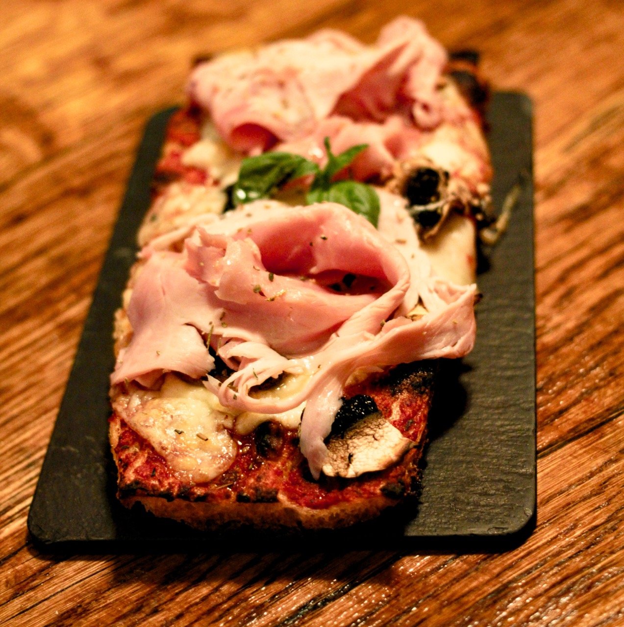 pizzeta reine grande
